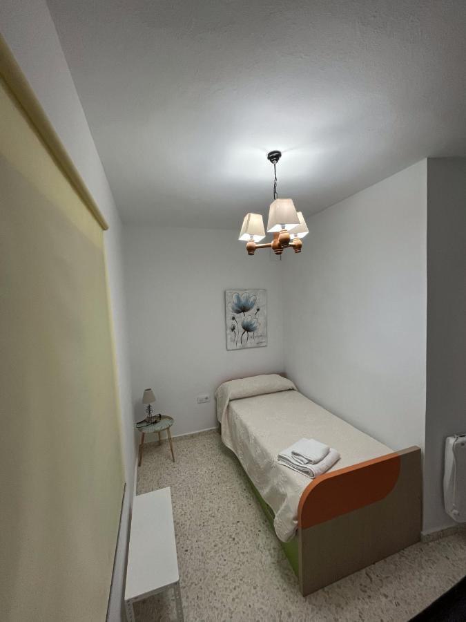 El Rincon De Matias Apartment Segura de León Екстериор снимка